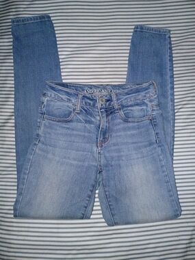 American Eagle Outfitters Women’s High Rise Jegging Super Stretch Size 00 Jeans